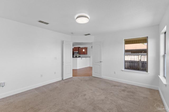 10650 Senegal Dr, Pensacola, FL 32534