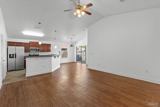 10650 Senegal Dr, Pensacola, FL 32534