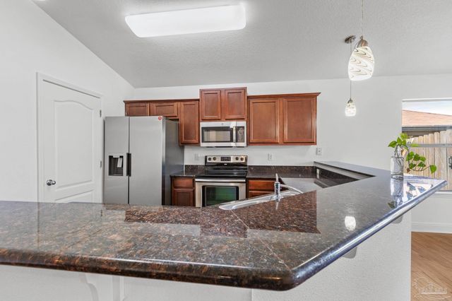 10650 Senegal Dr, Pensacola, FL 32534