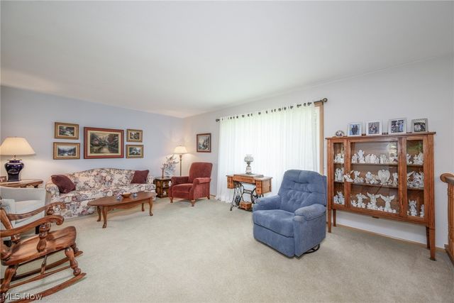 14500 Broadwood Drive, Burton, OH 44021