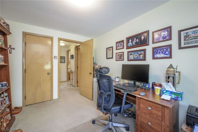 14500 Broadwood Drive, Burton, OH 44021