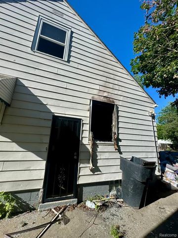 18066 Hull Street, Detroit, MI 48203