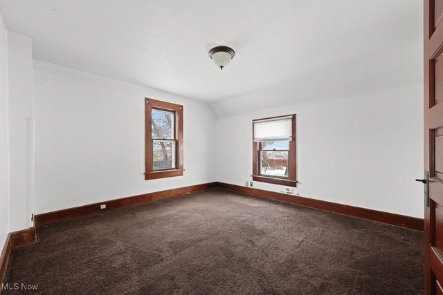 228 W Oxford Street, Alliance, OH 44601