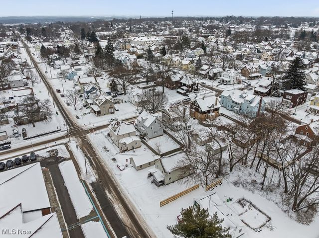 228 W Oxford Street, Alliance, OH 44601