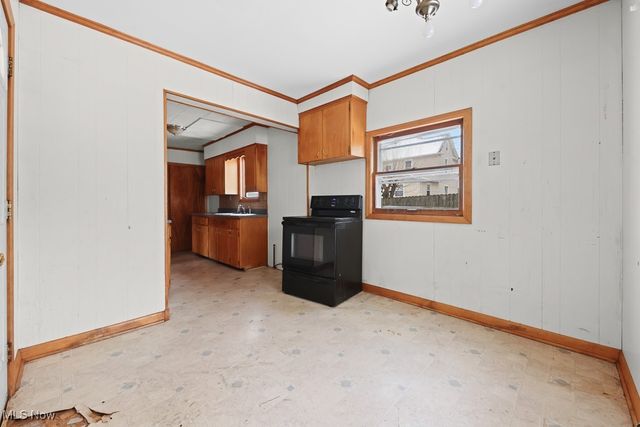 228 W Oxford Street, Alliance, OH 44601