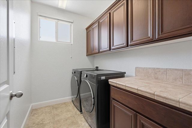2442 Dulles Way, Lincoln, CA 95648