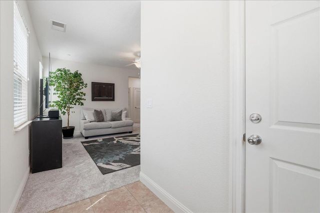 2442 Dulles Way, Lincoln, CA 95648