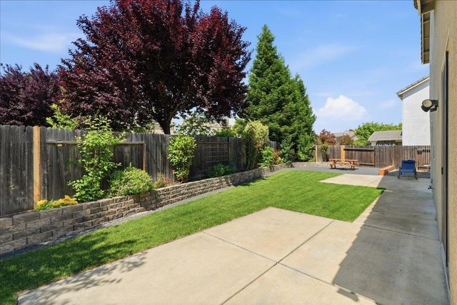 2442 Dulles Way, Lincoln, CA 95648