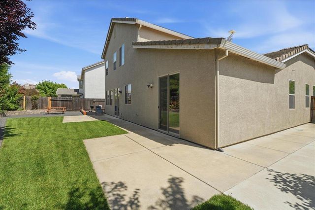 2442 Dulles Way, Lincoln, CA 95648