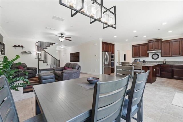 2442 Dulles Way, Lincoln, CA 95648