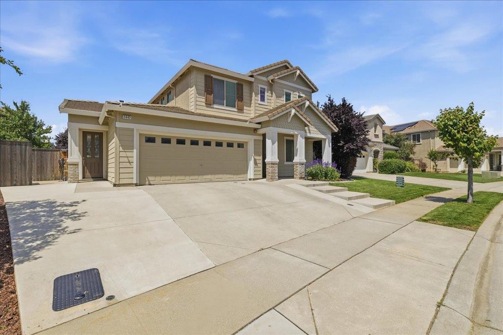2442 Dulles Way, Lincoln, CA 95648