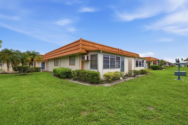 28 Seville 'b', Delray Beach, FL 33446