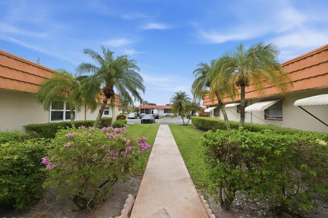 28 Seville 'b', Delray Beach, FL 33446