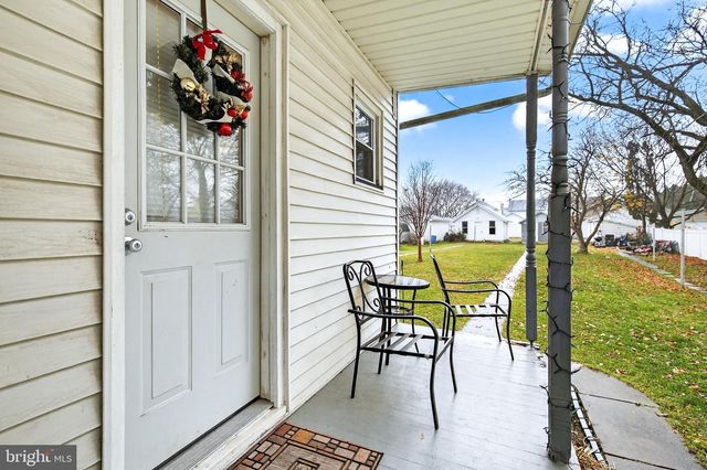 317 S BROAD ST, Myerstown, PA 17067