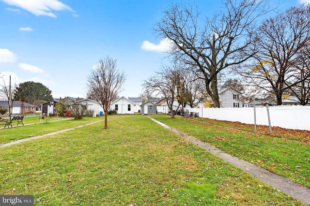 317 S BROAD ST, Myerstown, PA 17067