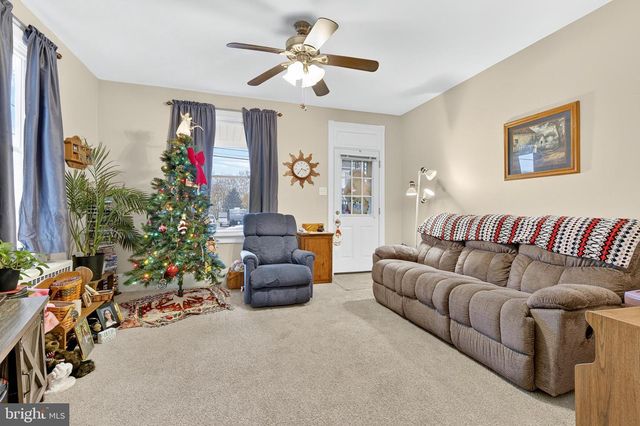 317 S BROAD ST, Myerstown, PA 17067