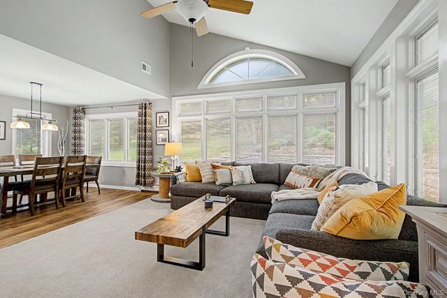 6 Woodcock Road, West Nyack, NY 10994