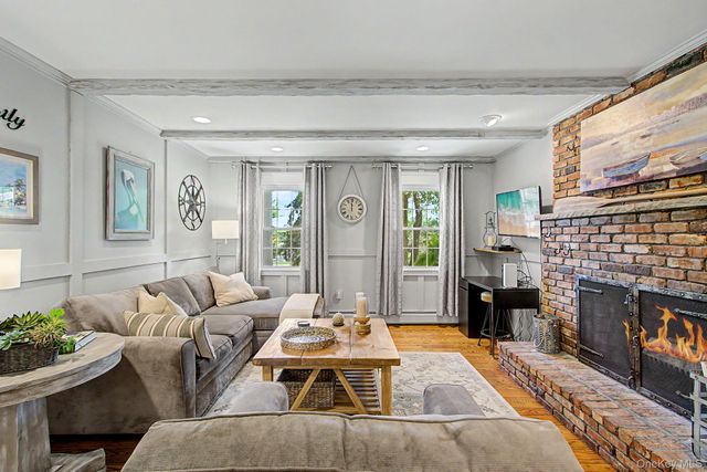 6 Woodcock Road, West Nyack, NY 10994