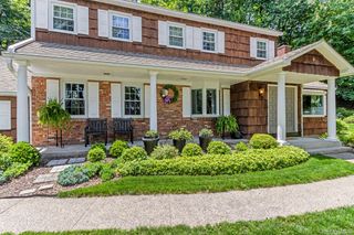 6 Woodcock Road, West Nyack, NY 10994