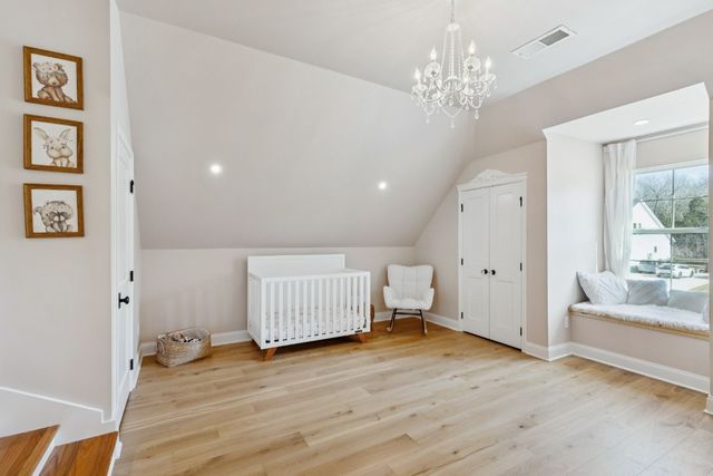 536 Oakvale Ln, Mount Juliet, TN 37122