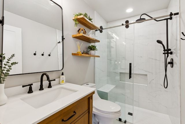 536 Oakvale Ln, Mount Juliet, TN 37122