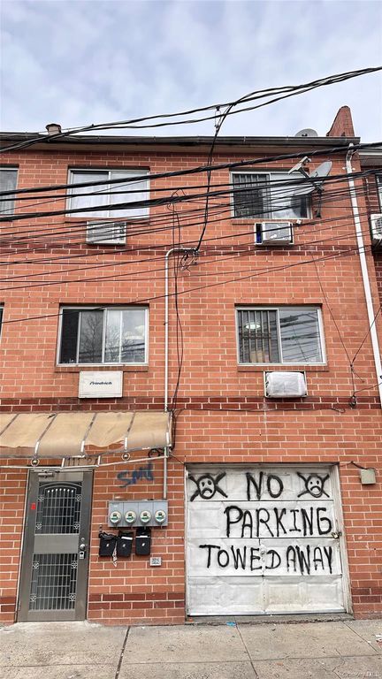 111-21 44th Avenue, Corona, NY 11368 — exterior