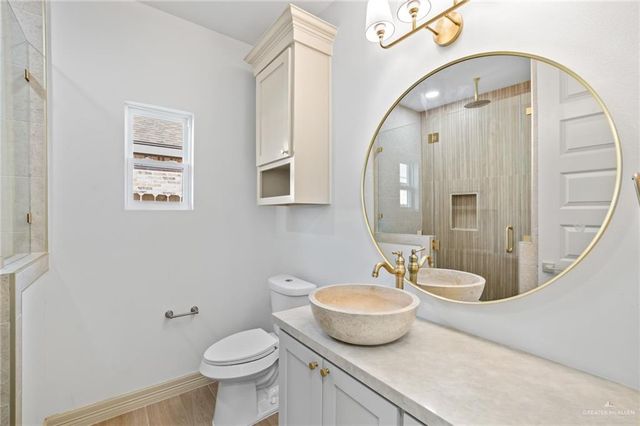 8102 N 49th Lane, Mcallen, TX 78504