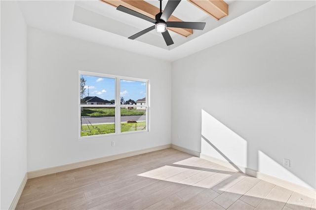 8102 N 49th Lane, Mcallen, TX 78504