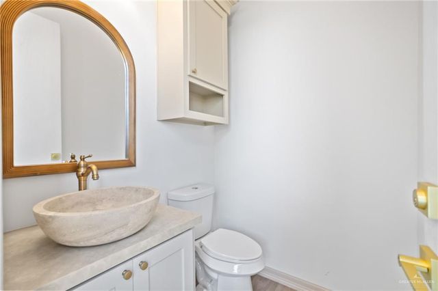 8102 N 49th Lane, Mcallen, TX 78504