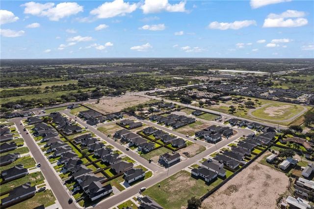 8102 N 49th Lane, Mcallen, TX 78504