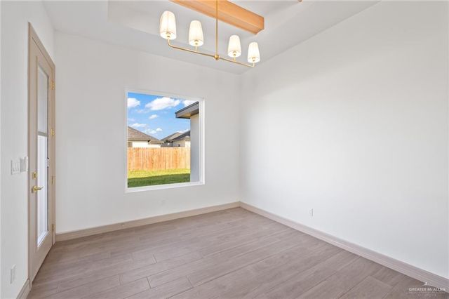 8102 N 49th Lane, Mcallen, TX 78504