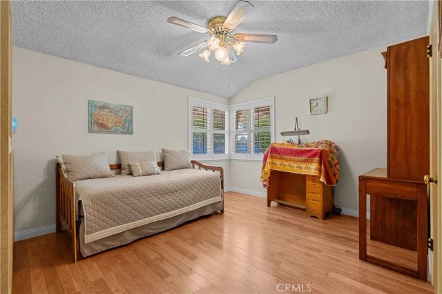 15927 Tupper Street, North Hills, CA 91343