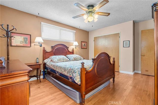 15927 Tupper Street, North Hills, CA 91343