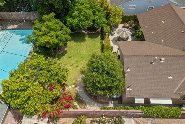15927 Tupper Street, North Hills, CA 91343