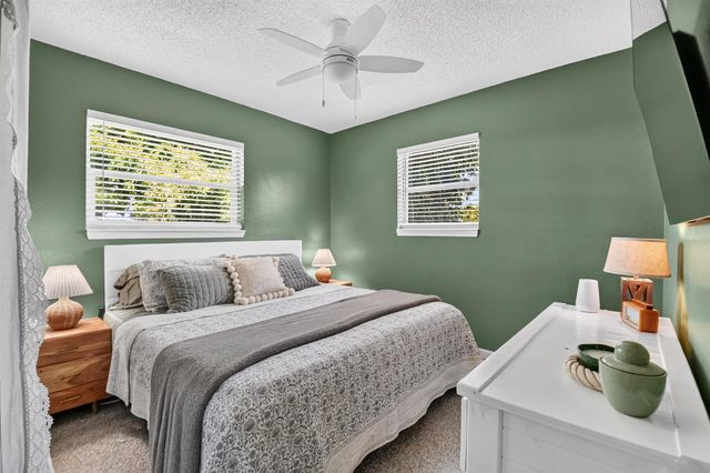 1446 W Perry Street, Lantana, FL 33462
