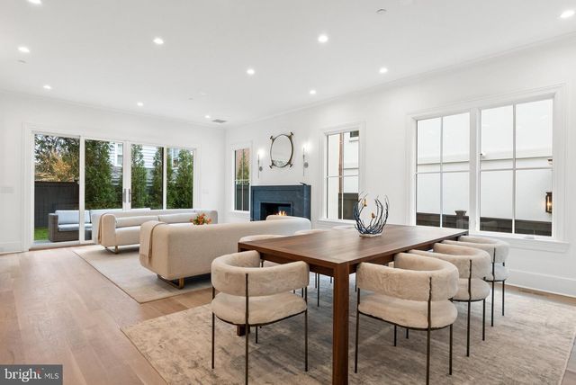 4905 VAN NESS ST NW, Washington, DC 20016