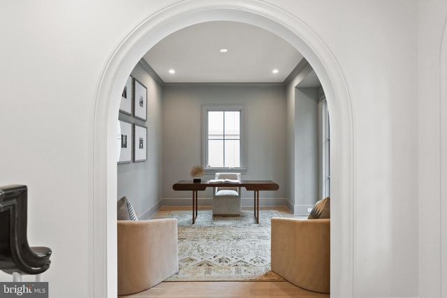 4905 VAN NESS ST NW, Washington, DC 20016