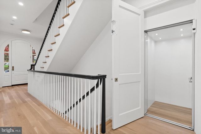 4905 VAN NESS ST NW, Washington, DC 20016