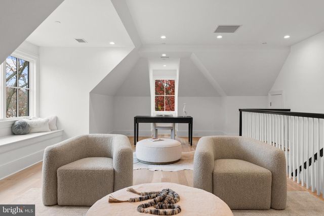 4905 VAN NESS ST NW, Washington, DC 20016