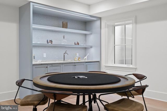 4905 VAN NESS ST NW, Washington, DC 20016