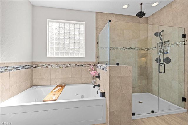 2813 Kingsfield DR, Virginia Beach, VA 23456