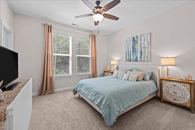 2813 Kingsfield DR, Virginia Beach, VA 23456