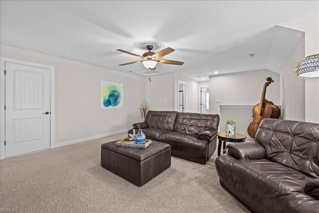 2813 Kingsfield DR, Virginia Beach, VA 23456