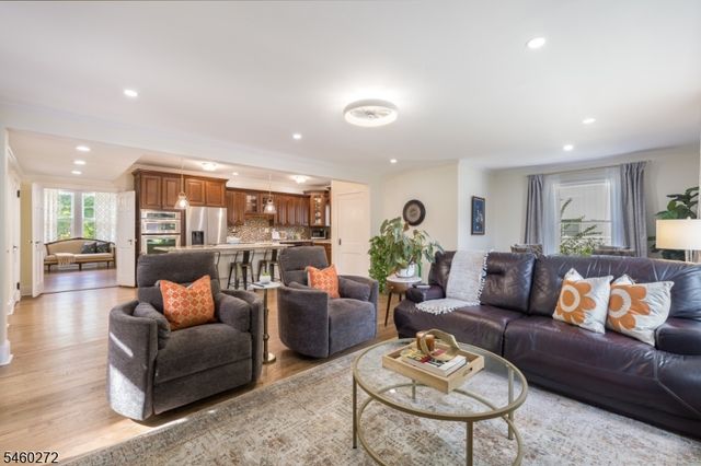 520 Centre St, South Orange Village Twp., NJ 07079