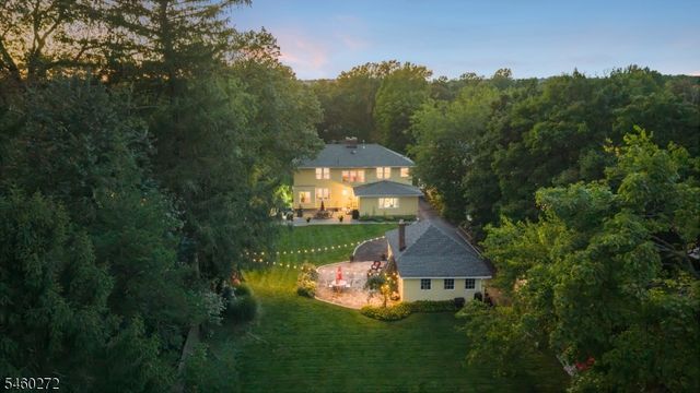 520 Centre St, South Orange Village Twp., NJ 07079