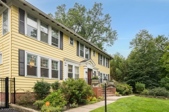 520 Centre St, South Orange Village Twp., NJ 07079
