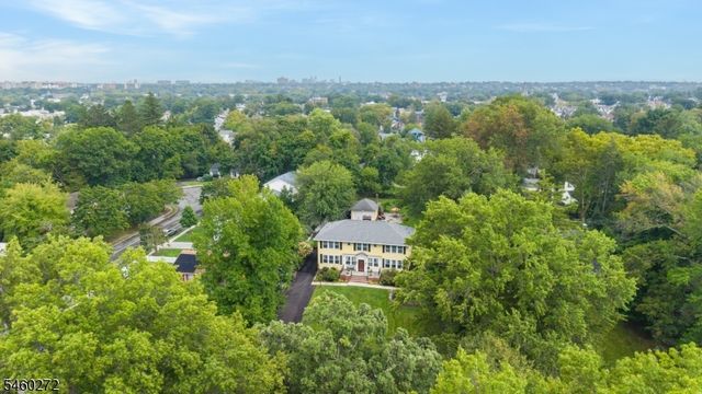 520 Centre St, South Orange Village Twp., NJ 07079