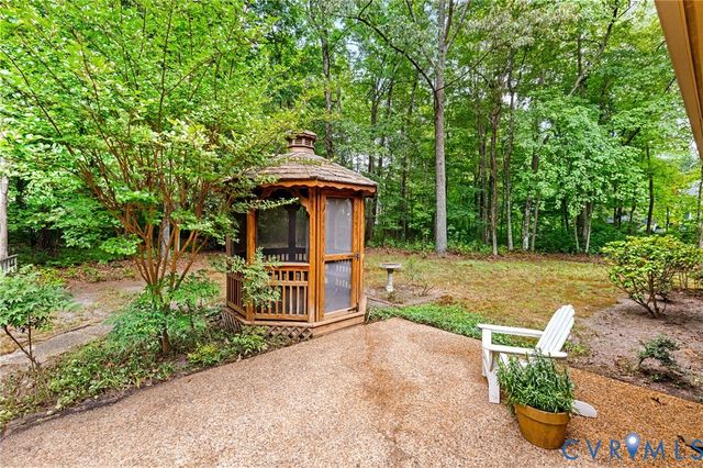 2615 Salisbury Rd, Chesterfield, VA 23113