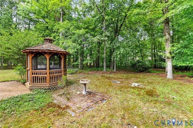 2615 Salisbury Rd, Chesterfield, VA 23113