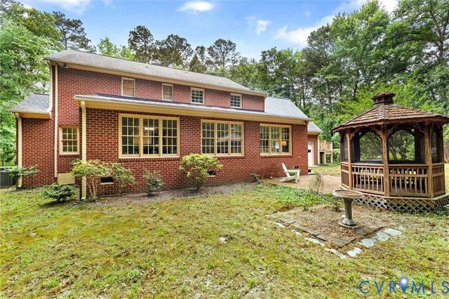 2615 Salisbury Rd, Chesterfield, VA 23113